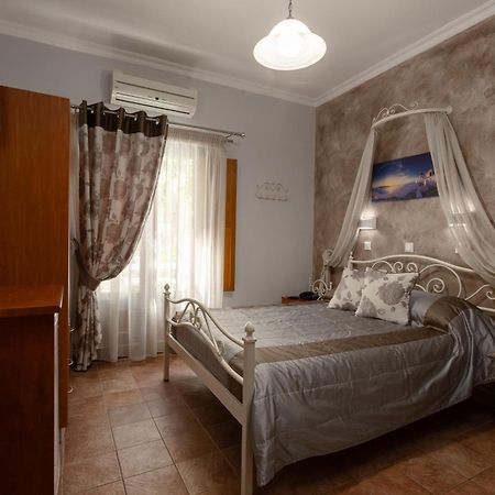 Polydefkis Hotel Камарі Екстер'єр фото