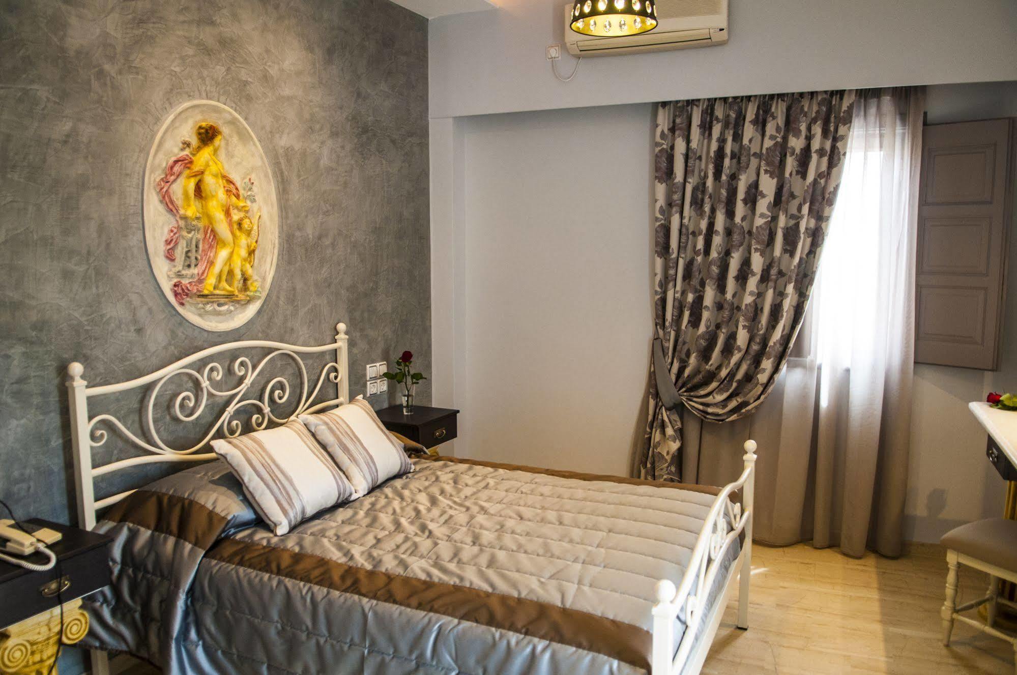 Polydefkis Hotel Камарі Екстер'єр фото